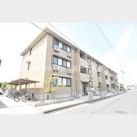 伏石駅より徒歩16分 3階 築14年7ヶ月の賃貸物件