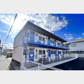 栗林公園駅より徒歩7分 1階 築42年の賃貸物件