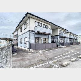 讃岐塩屋駅より徒歩20分 1階 築27年の賃貸物件