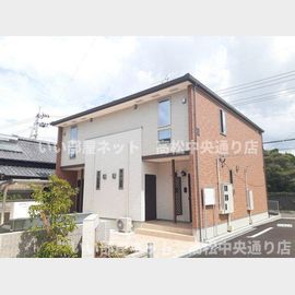 豊浜駅より徒歩11分 築2年7ヶ月 2階建の賃貸物件