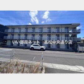 伏石駅より徒歩17分 1階 築17年5ヶ月の賃貸物件