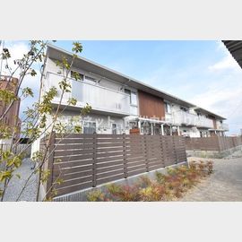 伏石駅より徒歩8分 1階 築7年1ヶ月の賃貸物件