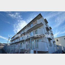 屋島駅より徒歩11分 築40年8ヶ月 3階建の賃貸物件