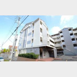 志度駅より徒歩23分 築31年3ヶ月 4階建の賃貸物件