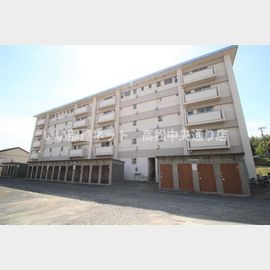 宇多津駅より徒歩33分 3階 築56年6ヶ月の賃貸物件