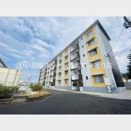 造田駅より徒歩4分 築46年9ヶ月 5階建の賃貸物件