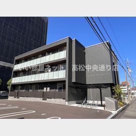 ロイヤルシャーメゾン栗林の賃貸物件