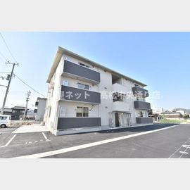 伏石駅より徒歩15分 3階 築5年2ヶ月の賃貸物件