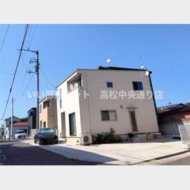 丸亀駅より徒歩23分 築3年5ヶ月 2階建の賃貸物件