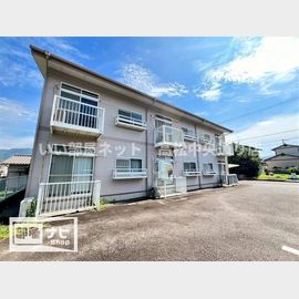 屋島駅より徒歩9分 2階 築35年の賃貸物件