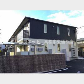 丸亀駅より徒歩12分 1階 築8年4ヶ月の賃貸物件