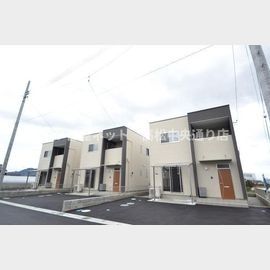 金蔵寺駅より徒歩33分 築8年7ヶ月 2階建の賃貸物件