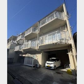 三本松駅より徒歩10分 築49年11ヶ月 3階建の賃貸物件