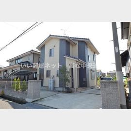 丸亀駅より徒歩27分 築13年3ヶ月 2階建の賃貸物件