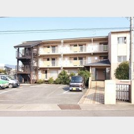 ヴィラ・アンソレイエ亀田町の賃貸物件
