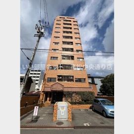 栗林公園北口駅より徒歩5分 4階 築34年3ヶ月の賃貸物件