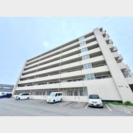 丸亀駅より徒歩17分 4階 築12年1ヶ月の賃貸物件