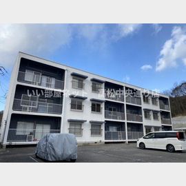 六万寺駅より徒歩12分 2階 築56年4ヶ月の賃貸物件