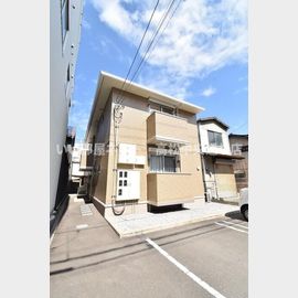 メゾン室町 1階 築14年2ヶ月の賃貸物件