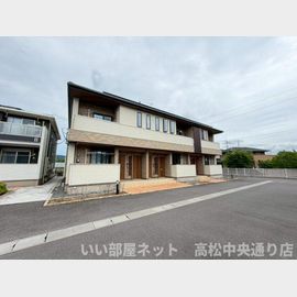 綾川駅より徒歩14分 築7年4ヶ月 2階建の賃貸物件