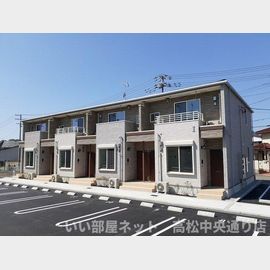 八栗駅より徒歩3分 築2年4ヶ月 2階建の賃貸物件