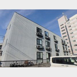 アンプルールフェールアミー１ 3階 築22年8ヶ月の賃貸物件