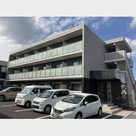 北上尾駅より徒歩8分 築5年3ヶ月 3階建の賃貸物件