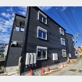 さいたま新都心駅より徒歩10分 3階 築2年2ヶ月の賃貸物件