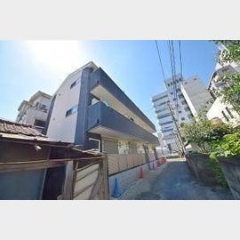 ステーションスクウェア 1階 築11年2ヶ月の賃貸物件