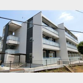 霞ヶ関駅より徒歩3分 築8年11ヶ月 3階建の賃貸物件