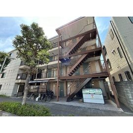 新都心プラザA 1階 築18年1ヶ月の賃貸物件