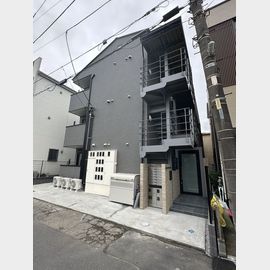 成増駅より徒歩14分 築1年1ヶ月 3階建の賃貸物件