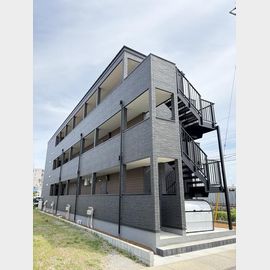 北鴻巣駅より徒歩8分 新築 3階建の賃貸物件