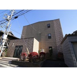 アンプルールフェールエトワール金山の賃貸物件