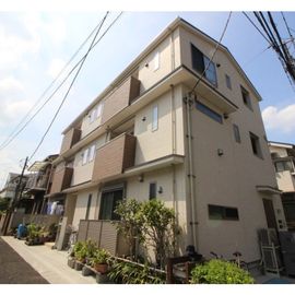 クローバー 2階 築7年6ヶ月の賃貸物件