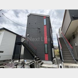 生麦駅より徒歩1分 2階 築11年2ヶ月の賃貸物件