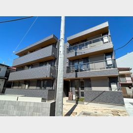 武蔵新城駅より徒歩18分 1階 築2年5ヶ月の賃貸物件