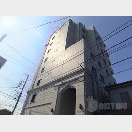川崎駅よりバス11分 8階 築18年10ヶ月の賃貸物件