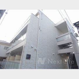 武蔵新城駅より徒歩8分 1階 築3年11ヶ月の賃貸物件