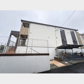 宮前平駅よりバス24分 築3年8ヶ月 2階建の賃貸物件