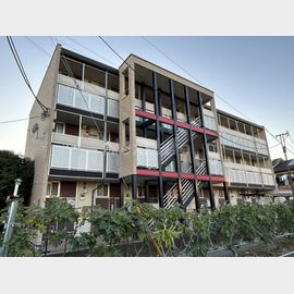 久地駅より徒歩16分 2階 築18年4ヶ月の賃貸物件