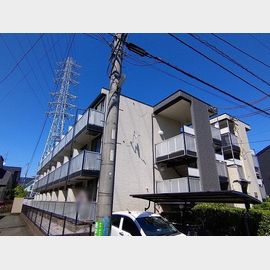 武蔵新城駅より徒歩11分 1階 築17年10ヶ月の賃貸物件