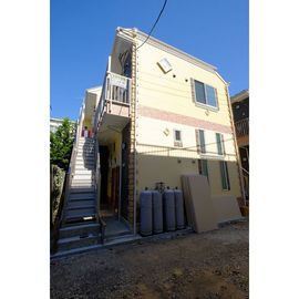 大師橋駅より徒歩5分 2階 築9年4ヶ月の賃貸物件