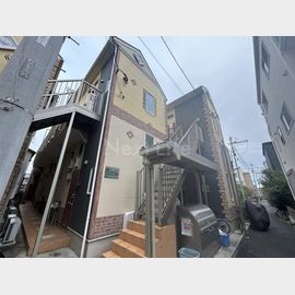 川崎駅よりバス10分 1階 築5年7ヶ月の賃貸物件