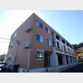 西八王子駅よりバス10分 3階 築9年10ヶ月の賃貸物件