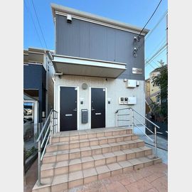 東神奈川駅より徒歩9分 築15年2ヶ月 2階建の賃貸物件