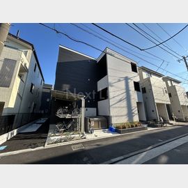 komorele 2階 新築の賃貸物件