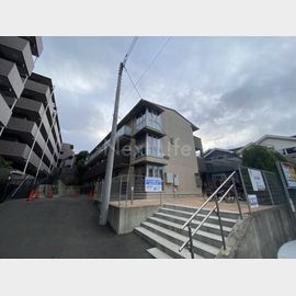 宮崎台駅より徒歩20分 2階 築11年3ヶ月の賃貸物件