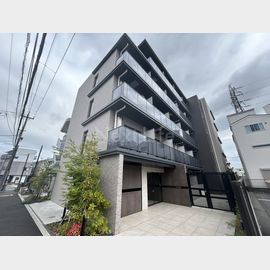 鶴見市場駅より徒歩11分 1階 築2年2ヶ月の賃貸物件