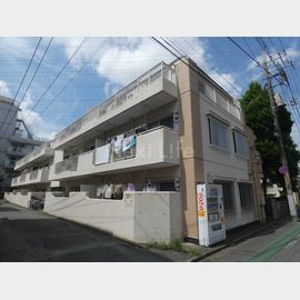 町田駅より徒歩11分 1階 築47年2ヶ月の賃貸物件